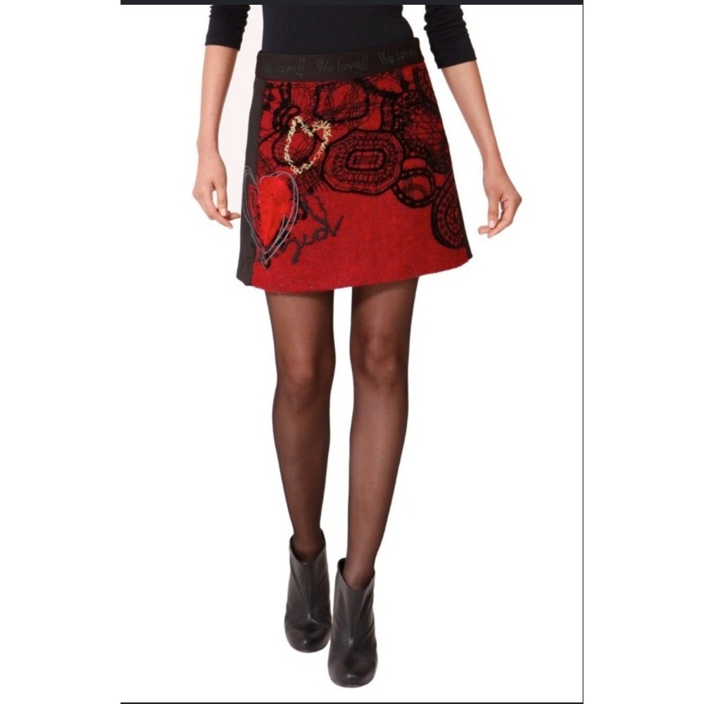 Desigual Red Black Heart Mini Skirt Wool Blend Size 34 Mixed Media Whimsigoth